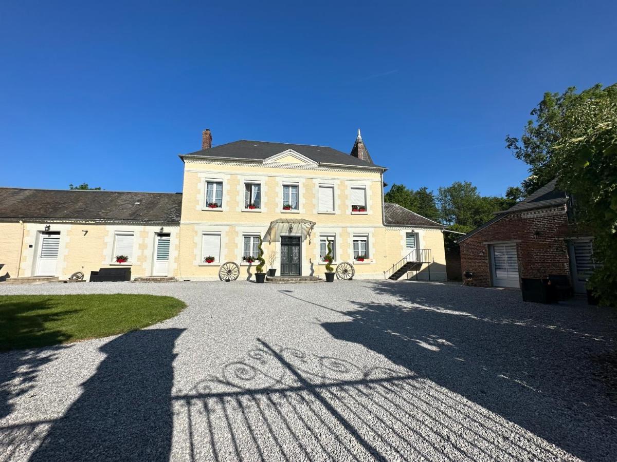 Au Domaine Du Predieu Crécy-sur-Serre Exterior foto