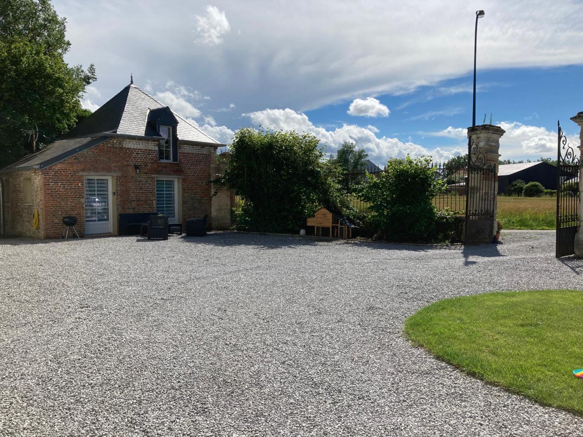 Au Domaine Du Predieu Crécy-sur-Serre Zimmer foto